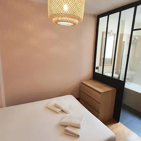 Jeux Neuf Apartment